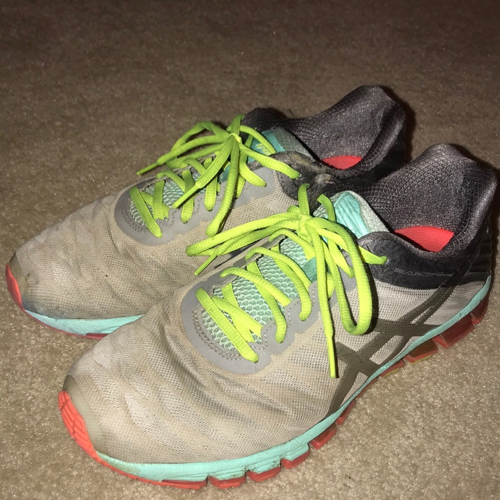 asics running shoes